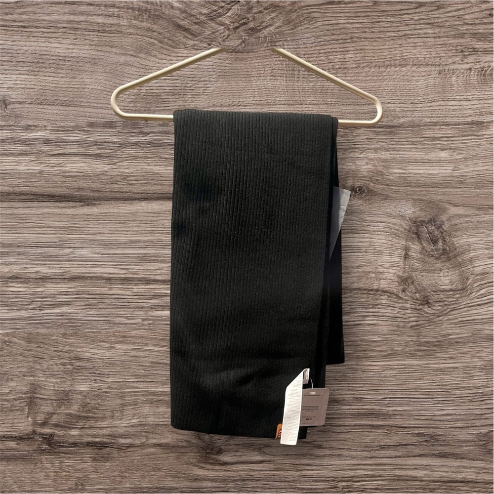 Black Ribbed Scarf by Fabletics